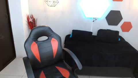 Snapshot of salomeswet chatting on February 26, 2025, 1:43 am martina online show from February 26, 2025, 1:43 am