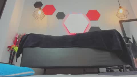 Snapshot of salomeswet chatting on September 16, 2025, 2:56 am martina online show from September 16, 2025, 2:56 am