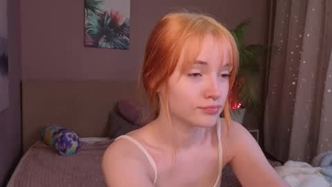 Snapshot of salt_mira chatting on December 15, 2025, 10:30 am salt_mira online show from December 15, 2025, 10:30 am