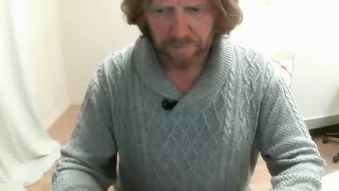 Snapshot of saltimbanquier chatting on December 12, 2024, 12:44 pm Saltimbanquier Salt ou Banquier online show from December 12, 2024, 12:44 pm