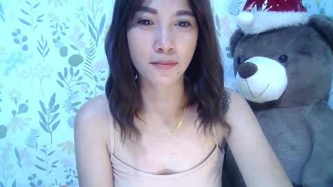 Snapshot of saltwatermuse chatting on December 4, 2025, 7:55 pm Ask me online show from December 4, 2025, 7:55 pm