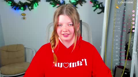 Snapshot of salut_love chatting on December 7, 2024, 1:40 pm Ruby online show from December 7, 2024, 1:40 pm