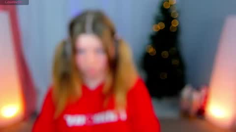 Snapshot of salut_love chatting on December 11, 2024, 3:26 pm Ruby online show from December 11, 2024, 3:26 pm