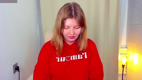 Snapshot of salut_love chatting on December 15, 2024, 10:28 am Ruby online show from December 15, 2024, 10:28 am