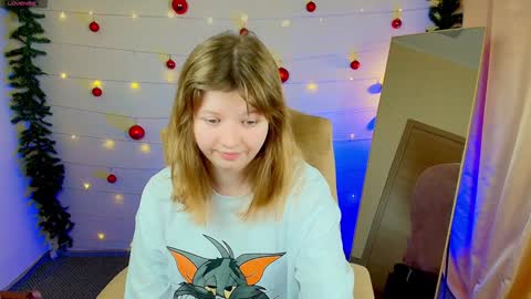 Snapshot of salut_love chatting on December 27, 2024, 3:37 pm Ruby online show from December 27, 2024, 3:37 pm