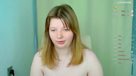 Snapshot of salut_love chatting on January 10, 2025, 6:49 pm Ruby online show from January 10, 2025, 6:49 pm