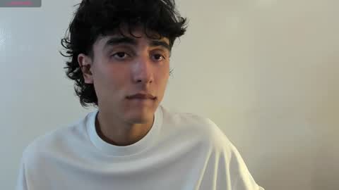 salvatore_montt online show from March 9, 2025, 1:46 am