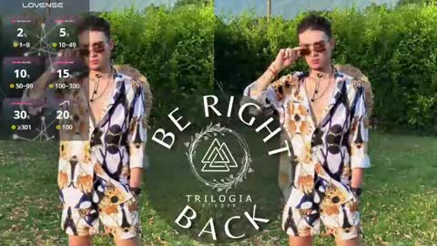 Snapshot of salvatore_muller chatting on October 5, 2025, 1:04 am Salvatore online show from October 5, 2025, 1:04 am