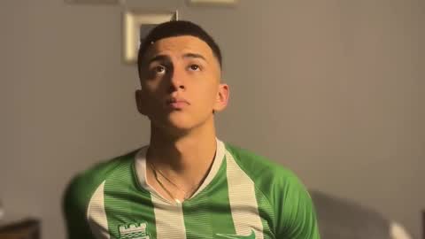 Snapshot of salvatore_romanoo chatting on November 16, 2025, 5:13 am Salvatore online show from November 16, 2025, 5:13 am