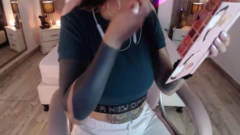 Snapshot of sam_mansson66 chatting on February 17, 2025, 12:16 pm SAM MANSON online show from February 17, 2025, 12:16 pm