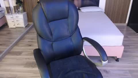 Snapshot of sam_mansson66 chatting on October 20, 2025, 12:38 pm SAM MANSON online show from October 20, 2025, 12:38 pm