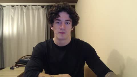 Snapshot of sam_winchest chatting on March 5, 2025, 12:27 am Sam online show from March 5, 2025, 12:27 am