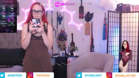 Snapshot of samandbrat chatting on November 29, 2025, 2:36 am Join us - and online show from November 29, 2025, 2:36 am