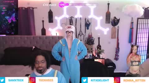 Snapshot of samandbrat chatting on December 1, 2025, 1:54 am Join us - and online show from December 1, 2025, 1:54 am