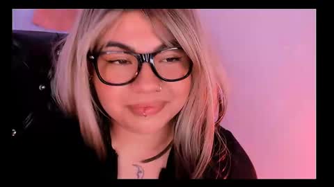 Snapshot of samanta_cutee1 chatting on February 28, 2025, 7:46 pm SAMANTA online show from February 28, 2025, 7:46 pm