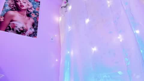 Samanta online show from March 3, 2025, 6:22 pm