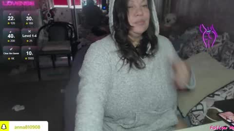 Snapshot of samanta_shy chatting on December 14, 2025, 8:41 am Marry online show from December 14, 2025, 8:41 am