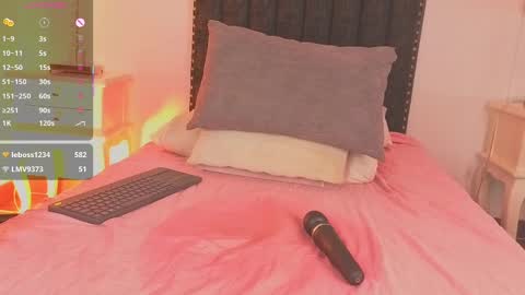  samanta  online show from October 3, 2025, 4:31 am