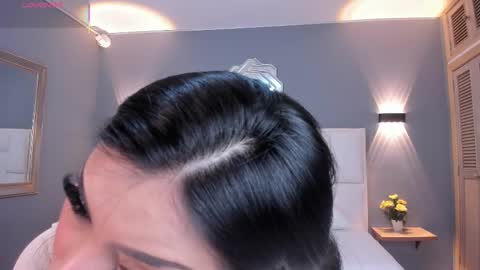  Samanthaa online show from October 4, 2025, 11:30 am