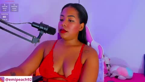 Snapshot of samanthabloom570089 chatting on October 31, 2025, 2:56 am Samantha Bloom  online show from October 31, 2025, 2:56 am