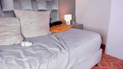 Snapshot of samanthagarciia__ chatting on December 20, 2024, 10:43 pm Samanta online show from December 20, 2024, 10:43 pm