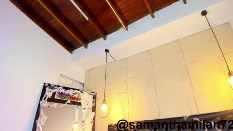 Alejandra  online show from October 28, 2025, 10:08 am