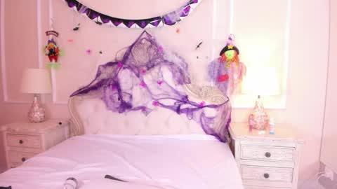 Snapshot of samanthapierce chatting on October 31, 2025, 2:18 pm Samantha online show from October 31, 2025, 2:18 pm