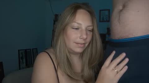 samanthaxdamian online show from September 16, 2025, 9:27 pm