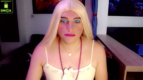 Snapshot of samara81648 chatting on November 19, 2025, 4:56 am Samara online show from November 19, 2025, 4:56 am