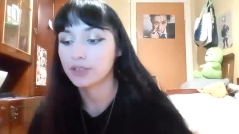 Mira online show from November 25, 2025, 3:56 pm