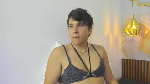 Snapshot of samlopez1 chatting on November 23, 2025, 2:00 am Sam online show from November 23, 2025, 2:00 am