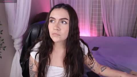 Snapshot of sammy_jones__ chatting on December 15, 2025, 5:34 am Sammy online show from December 15, 2025, 5:34 am