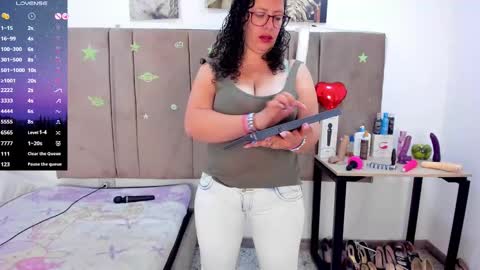 Snapshot of sammy_mature_ chatting on January 25, 2025, 2:26 am Sammy online show from January 25, 2025, 2:26 am