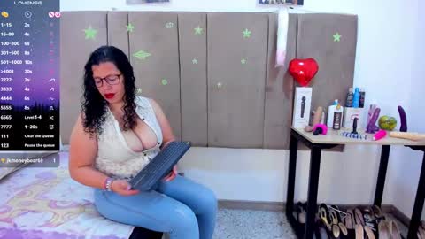 Snapshot of sammy_mature_ chatting on January 29, 2025, 1:48 am Sammy online show from January 29, 2025, 1:48 am