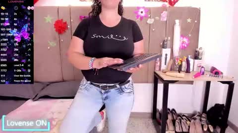 Snapshot of sammy_mature_ chatting on September 11, 2025, 10:32 pm Sammy online show from September 11, 2025, 10:32 pm