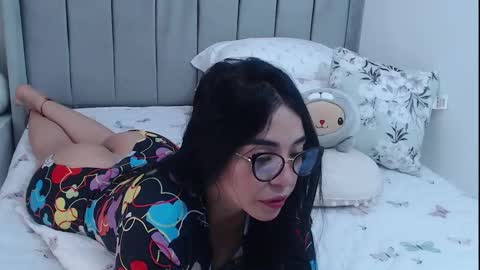 Snapshot of sammyboomm_ chatting on October 19, 2025, 4:29 pm Sammyboom online show from October 19, 2025, 4:29 pm