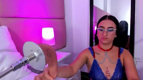 Snapshot of sammymorales chatting on November 13, 2025, 1:10 pm Sammy Morales online show from November 13, 2025, 1:10 pm