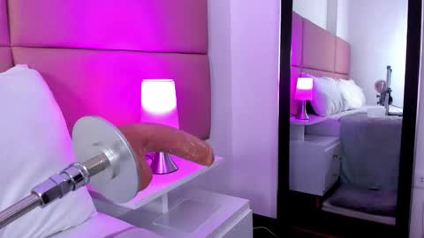 Snapshot of sammymorales chatting on November 20, 2025, 1:44 pm Sammy Morales online show from November 20, 2025, 1:44 pm