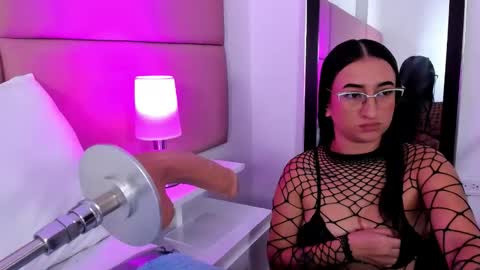 Snapshot of sammymorales chatting on November 22, 2025, 1:32 pm Sammy Morales online show from November 22, 2025, 1:32 pm