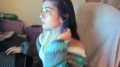 Snapshot of sammysammy_ chatting on December 3, 2025, 5:48 am online show from December 3, 2025, 5:48 am