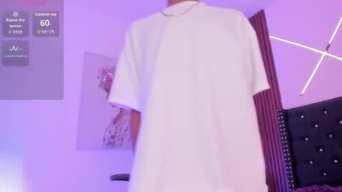 Snapshot of sammyyadams_ chatting on October 3, 2025, 1:30 pm sammyyadams_ online show from October 3, 2025, 1:30 pm