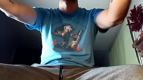 Snapshot of samthebully chatting on October 2, 2025, 2:40 am SamTheBully online show from October 2, 2025, 2:40 am