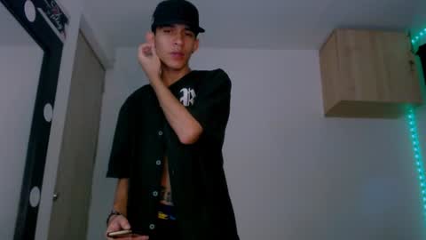   online show from December 20, 2024, 5:25 am