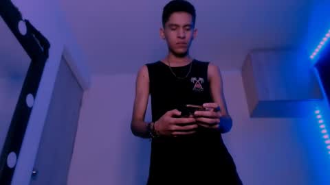   online show from February 26, 2025, 9:53 am