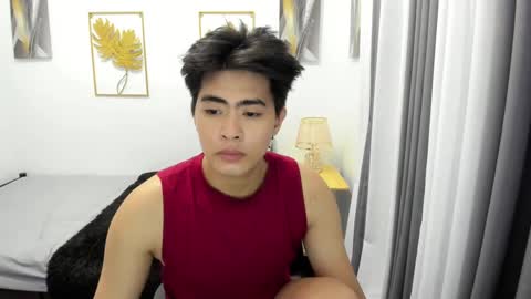 Snapshot of samuelangelo chatting on March 12, 2025, 11:31 am Sam online show from March 12, 2025, 11:31 am