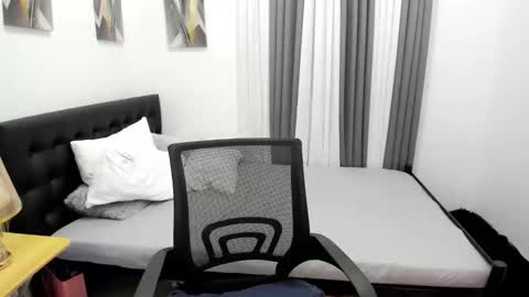 Snapshot of samuelangelo chatting on September 29, 2025, 4:45 pm Sam online show from September 29, 2025, 4:45 pm