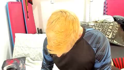 Snapshot of samuraijiu chatting on November 20, 2025, 12:05 pm samuraijiu online show from November 20, 2025, 12:05 pm