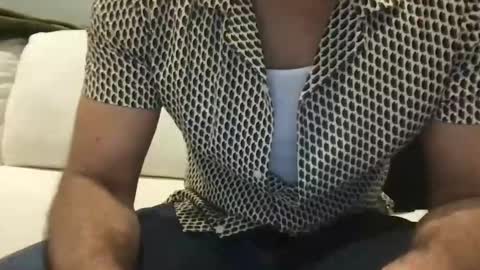 Sam W dick strip tease online show from December 14, 2025, 6:30 am