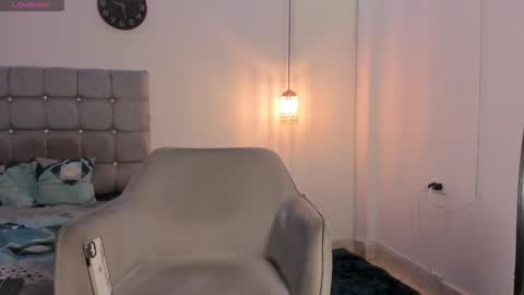 samxx_muscle online show from November 28, 2025, 2:09 pm