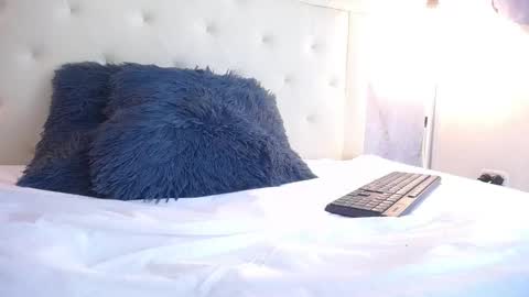 Snapshot of samy_moore14 chatting on November 20, 2025, 2:39 pm S A M A N T H A online show from November 20, 2025, 2:39 pm